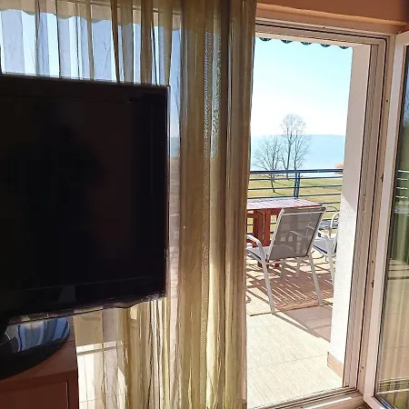 Waterfront Apartman Szántód