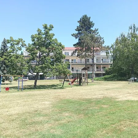 Waterfront Szántód