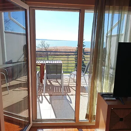 Apartman Waterfront *