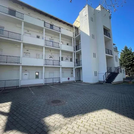 Waterfront Apartman Szántód